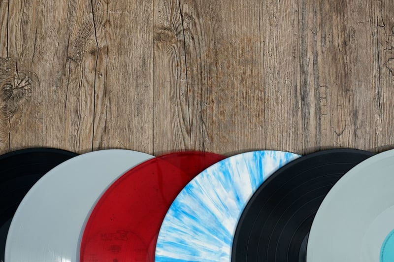 Is zwart vinyl beter dan gekleurd vinyl?