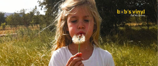 Roxy Dekker's Popsucces Nu Op Vinyl: 'Mama I Made it'!