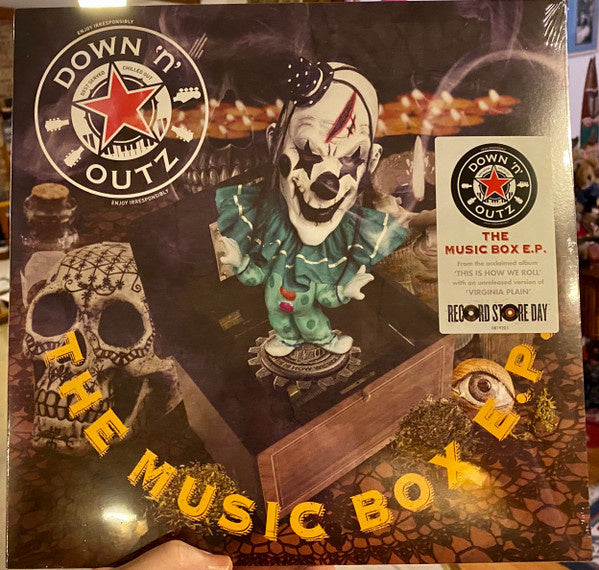 Down 'N' Outz – The Music Box E.P. (LP) H70