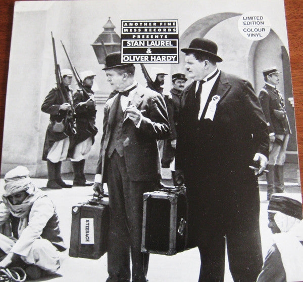 Stan Laurel & Oliver Hardy – Stan Laurel & Oliver Hardy (BLUE LP) (E10)