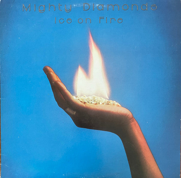 Mighty Diamonds – Ice On Fire (LP) (M50) (kopie)
