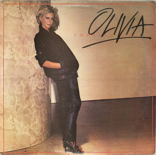 Olivia Newton-John – Totally Hot (LP) (A60)