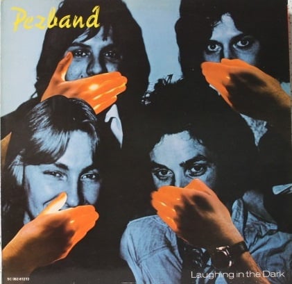 Pezband ‎– Laughing In The Dark (LP) C80